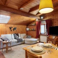 Graziosa Mansarda vista montagne, hotel near Corrado Gex Airport - AOT, Pollein