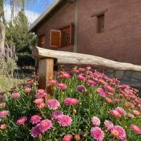 cabañas las viñas، فندق في Anguinán