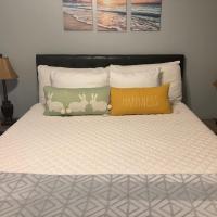 Cozy House of the South Overnight Guesthouse Rentals, hotel near Monroe Regional Airport - MLU, Monroe