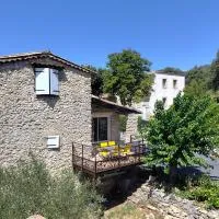 Le mazet des Galinières, hótel í Allegre Les Fumades