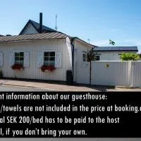 Guest House Tullgatan 24, hotel en Borgholm