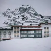 Hotel Edelweiss, hotel en Zürs