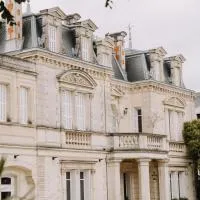 le petit château de Célestine, hotel em Segonzac