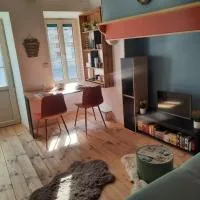 Ludo-gîte Le Petit Peuple、Surdouxのホテル