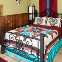 Pleasant Days Lodging Southwest Cottage, hotel in Homosassa