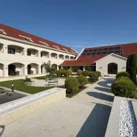 The Nook, hotel a Pădureni