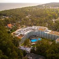 Hotel Linea Mare, hotel di Pobierowo