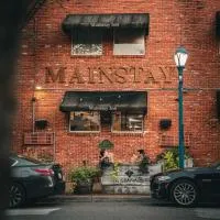 Mainstay Inn, hotel u gradu Finiksvil