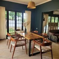 Tulivu Escape, viešbutis mieste Uru