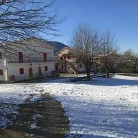 Casa Latini baita alta montagna، فندق في فيليتينو