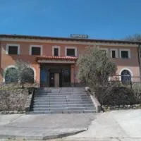Hostal Miraflor de las Cadenas, hótel í Cuacos de Yuste