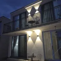 Villa Azzurra, hotel Radanovićiban
