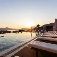 Royal Blue Resort & Residences, hotell sihtkohas Tivat