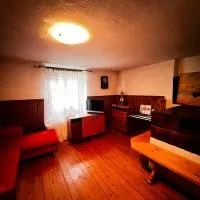 Apartma Pr'Csrlu, מלון 