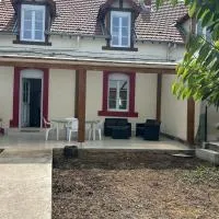 Gîte des Jonquilles, hotel Noyant-dʼAllier városában