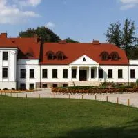 Dwór Stary Chotów – hotel w Kaliszu