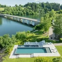 Hotel des Bains & Wellness, hotel u gradu Robertvil