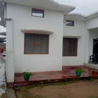 Ranjeet Home Stay, hotel poblíž Letiště Dhangarhi - DHI, Paliā Kalān