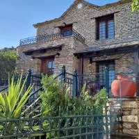 Villa Michalis, hotel din Theologos