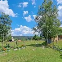Rada smeštaj โรงแรมในKremna