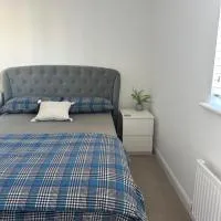 Carberry में, होटल Ensuite Room in a home- East of Edinburgh