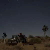 Landers Space Station, хотел в Landers