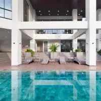 Luwansa Hotel and Convention Center Manado, hotel di Manado