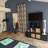 Chambre Le Luc en Provence, hotel v mestu Le Luc