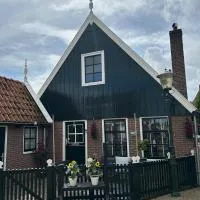 Urker Ussien, hotel in Urk