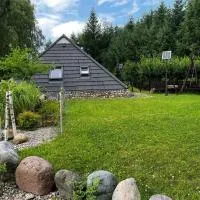 Kaszubskie Piramidy, hotel di Borzytuchom