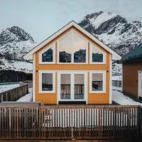 Fjordview Ryten 1 Retreat，Sund的飯店