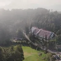 Wyndham Garden Shahzan Fraser's Hill, khách sạn ở Bukit Fraser