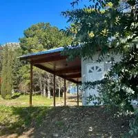 BOX 53 - Cabaña Boutique con vista a la Sierra, hotell i Balcarce