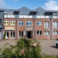 Hotel am Holzhafen, khách sạn ở Stade