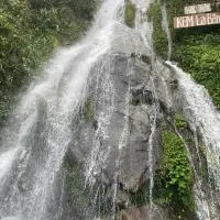 Kẹm La Bằng Homestay, hotel di Lá Cam