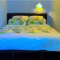 Belle chambre chez Zoa, готель у місті Нуазьєль
