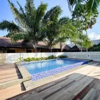 RedDoorz Syariah Plus near Banyuwangi Airport, хотел в Dadapan