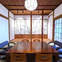 大磯シーサイドハウス 海まで2分 駅近の一軒家, hotel en Oiso