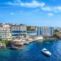 Charisma De Luxe Hotel, khách sạn ở Kuşadası