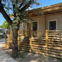 Reno Camping Village, hotel u gradu Kazalborzeti