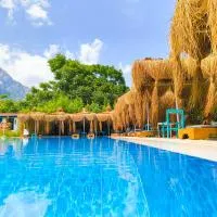 Erendiz Garden Hotel, hotelli kohteessa Kemer