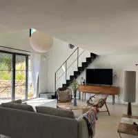 Les Plaines, hotel en La Môle