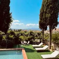 Quattro Gigli Hotel, hotel in Montopoli in Val dʼArno