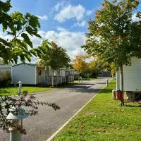 Camping de la Loire, hotel v destinaci Cordemais