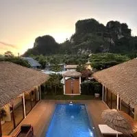 Rock reef aonang villa 2unit mountainview, hotel en Ban Nong Thale