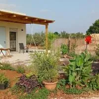 הבית של טלי, Hotel in Kfar Yehezkel