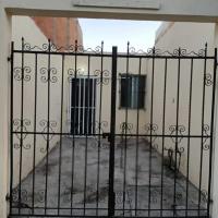 Casa con cochera, ξενοδοχείο κοντά στο Διεθνές Αεροδρόμιο Ponciano Arriaga - SLP, Σαν Λουίς Ποτοσί