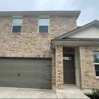 Perfect getaway/Easy access to downtown! - Nile, hotel near Austin Executive Airport - EDC, Manor