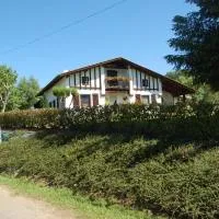 Chambres d'hôtes Esponde Marie-Jeanne, hotel em Saint-Jean-le-Vieux