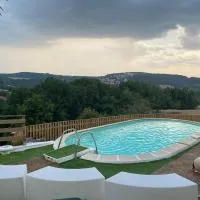 Fouettara 3, hotel Firminyben